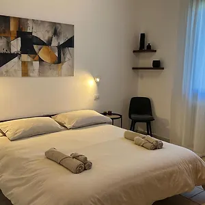 https://bb-la-casa-bianca.emilia-romagnahotels.net